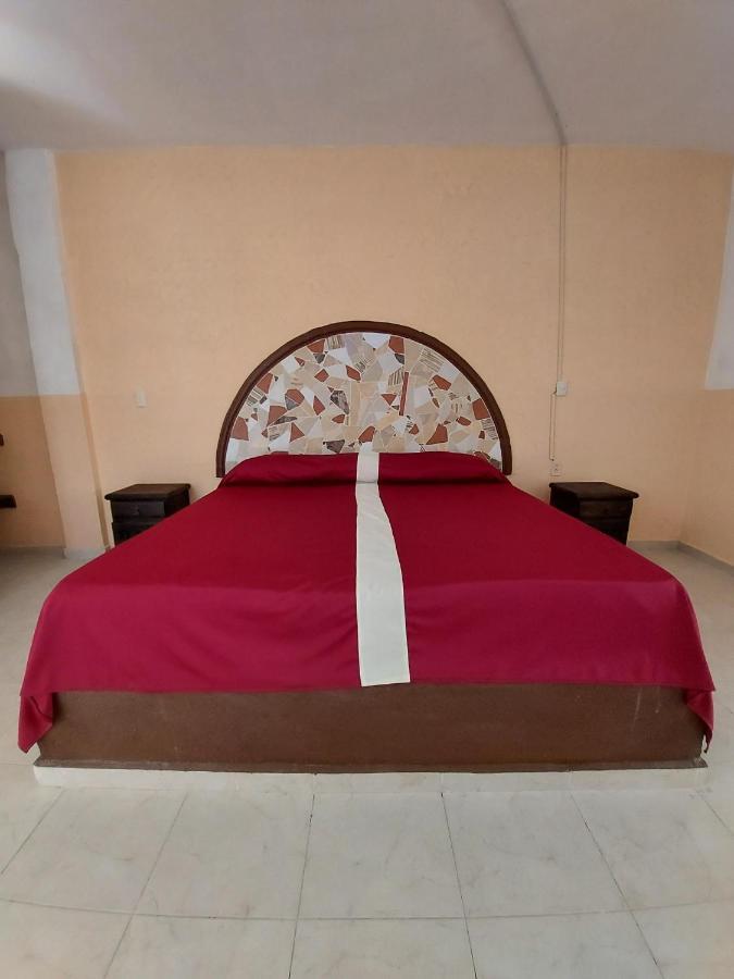 Auto Hotel Jardines De Amatitlan Куернавака Екстер'єр фото
