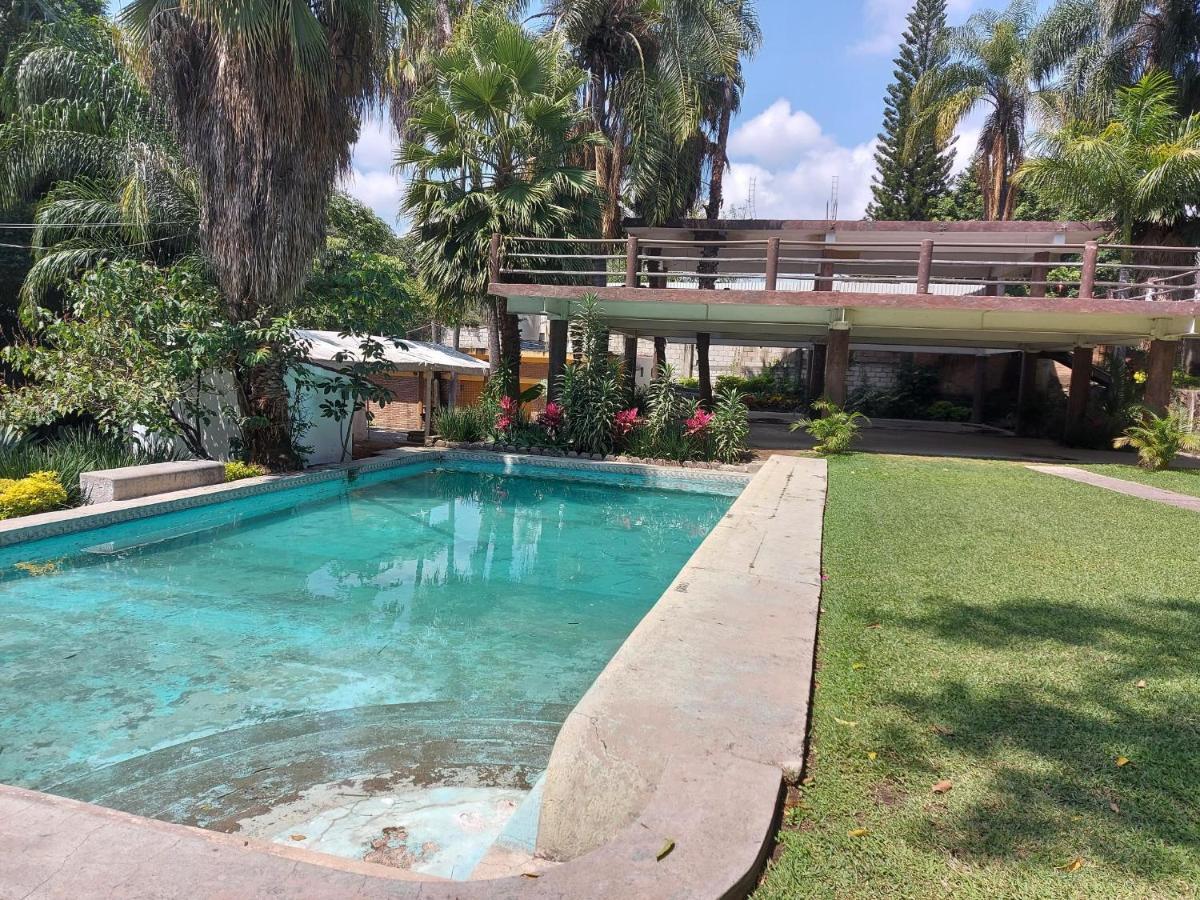 Auto Hotel Jardines De Amatitlan Куернавака Екстер'єр фото